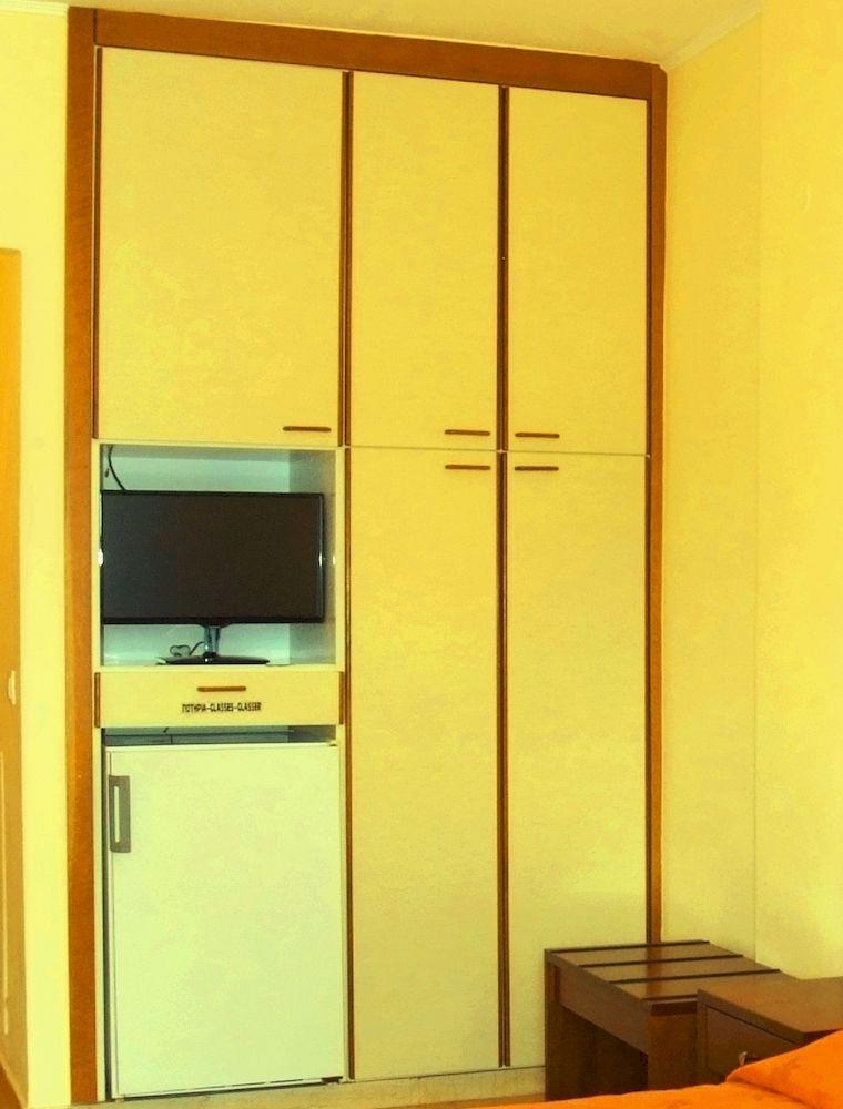 Set de Habitación Elysee Hotel