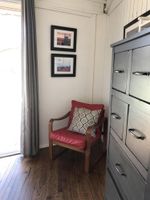 Alquiler Vacacional - Renovated Cottage, Walk to Beach, VIEWS, Golf Course, 2 BR/2 BA, 4 Bikes, Grill