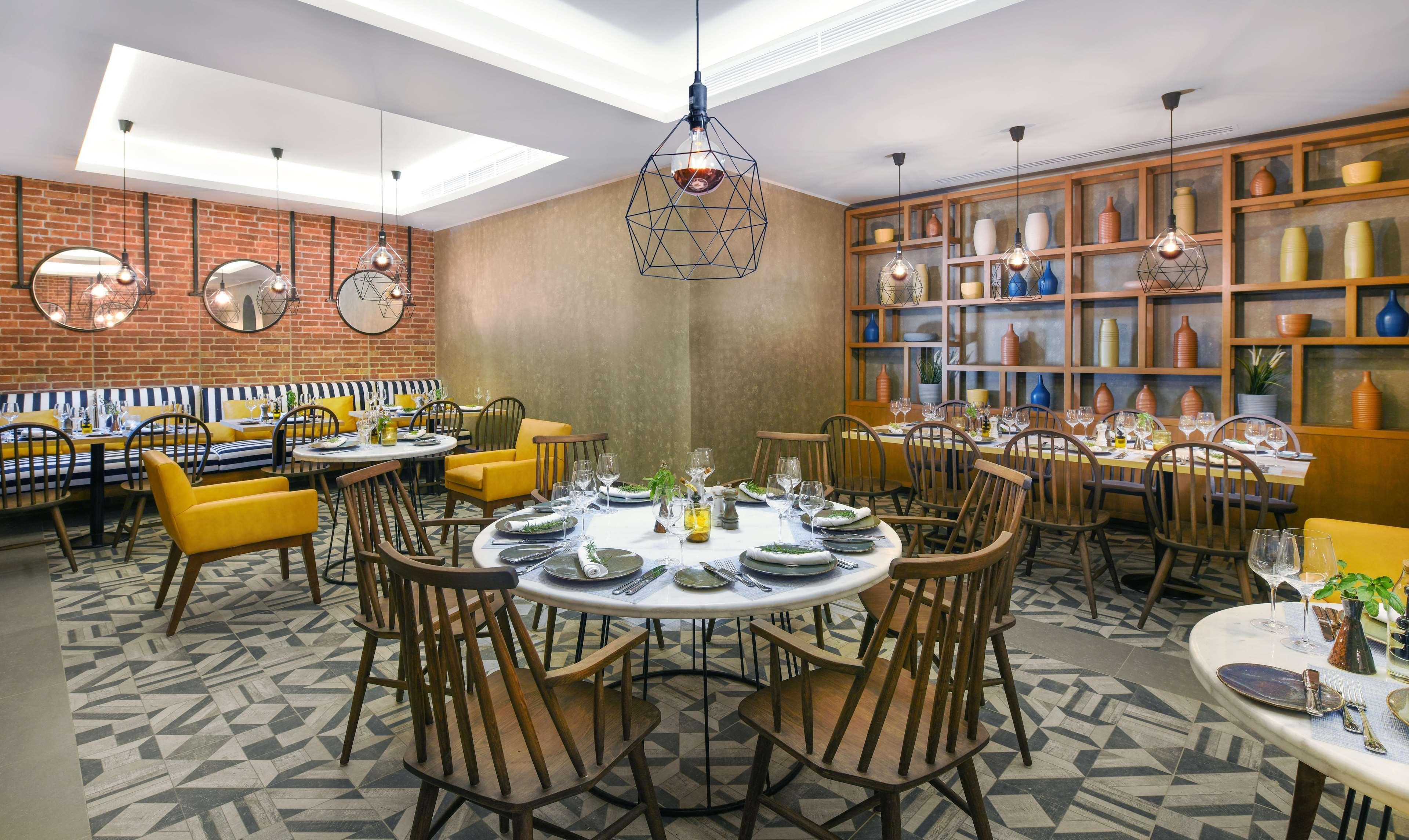 Restaurant JAZ Elite Casa Del Mar Beach