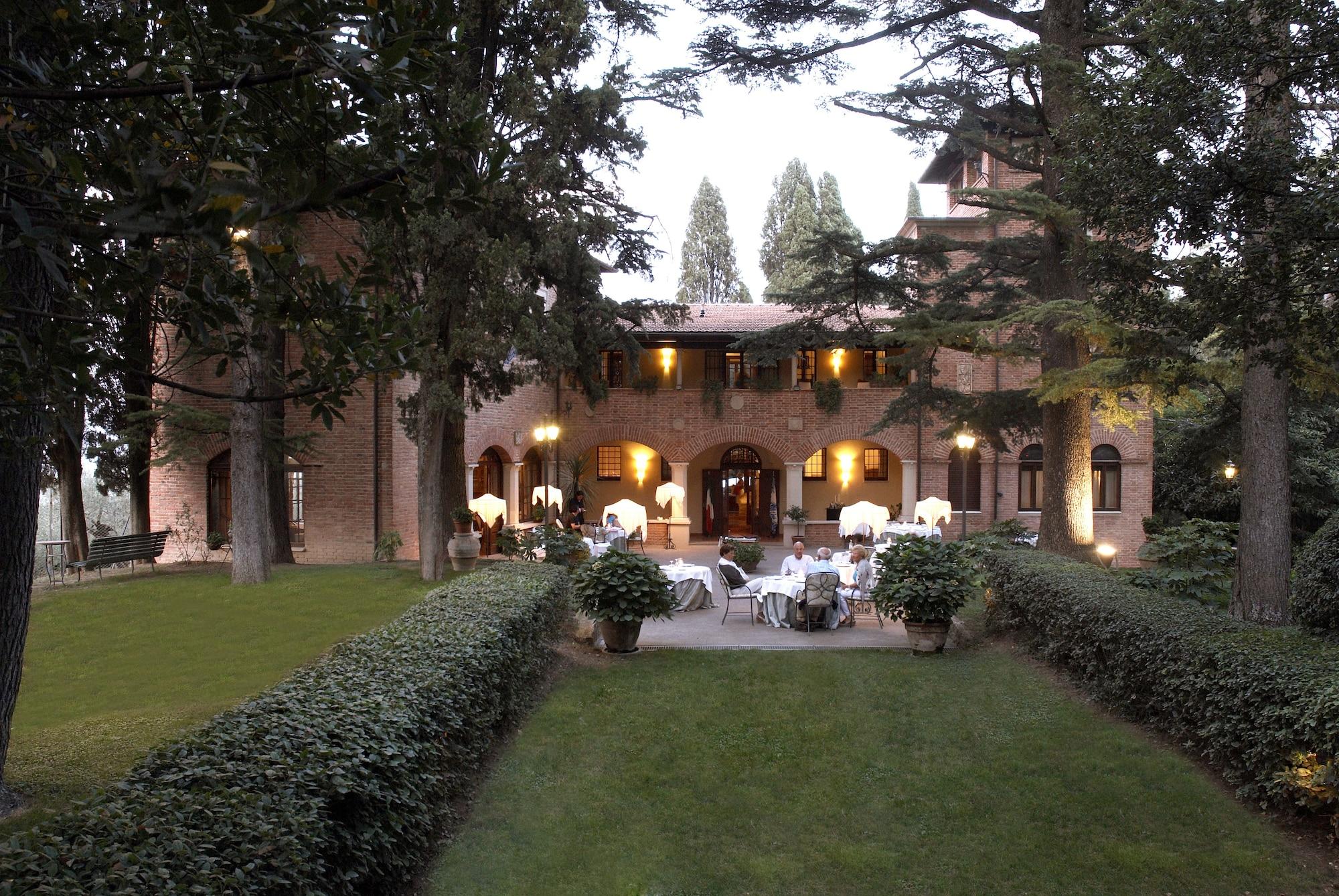 Varios Villa Pambuffetti