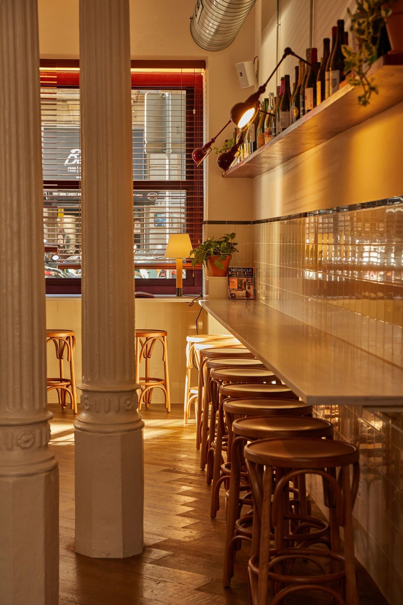Bar/Salón Hotel Regina Barcelona