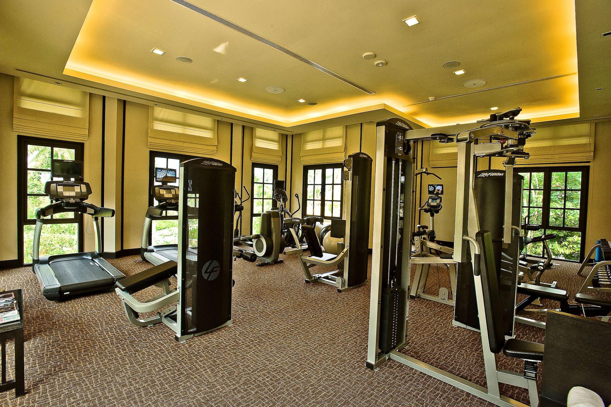 Gimnasio Banyan Tree Samui