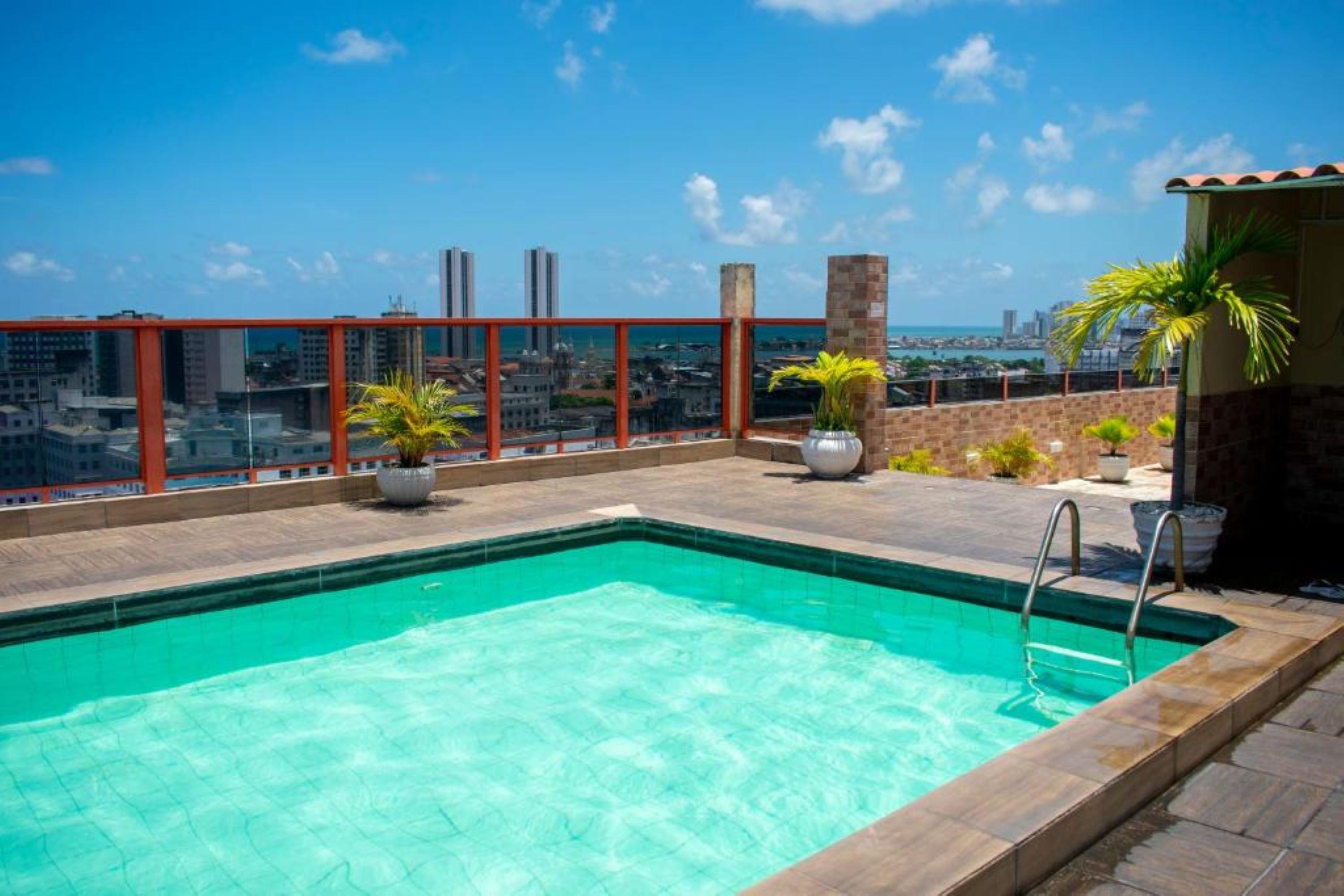 Vista Piscina Rede Andrade Plaza Recife Hotel
