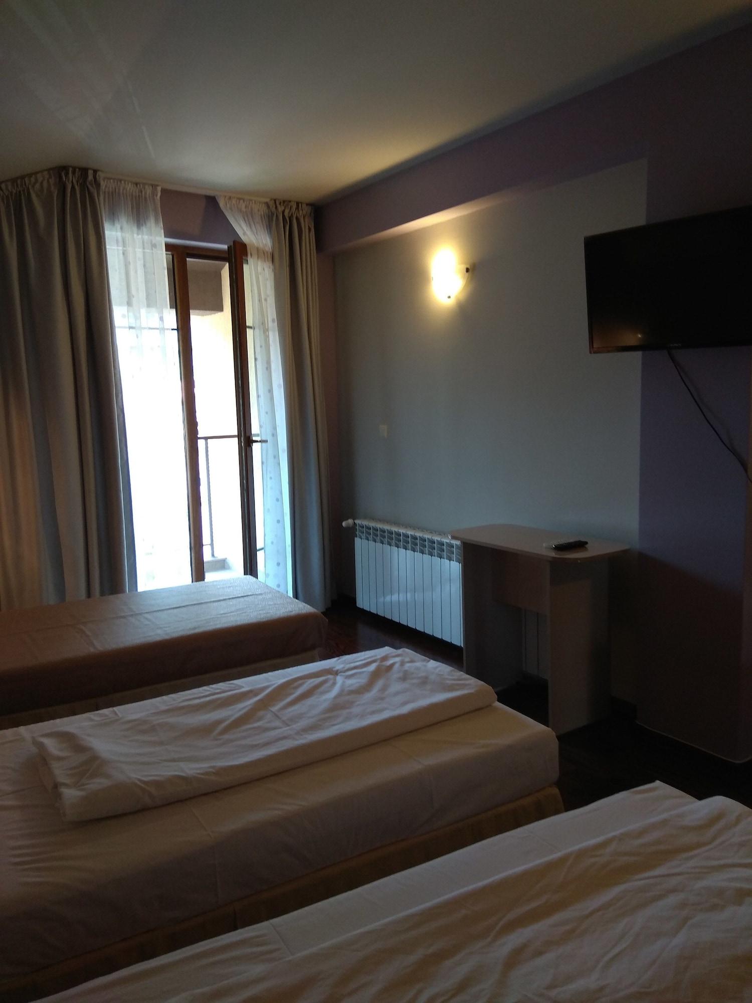 Set de Habitación Roots Hotel & Wine Bar