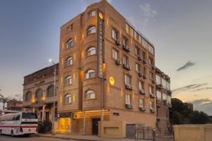 Alojamiento - Pyramids Plateau Hotel