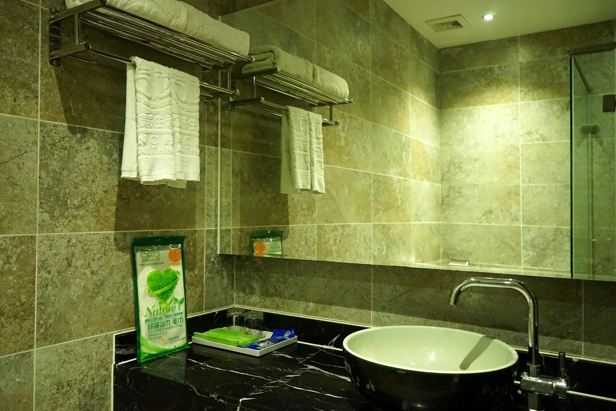 Equipamiento de Habitación Jun Chen Health Hotel