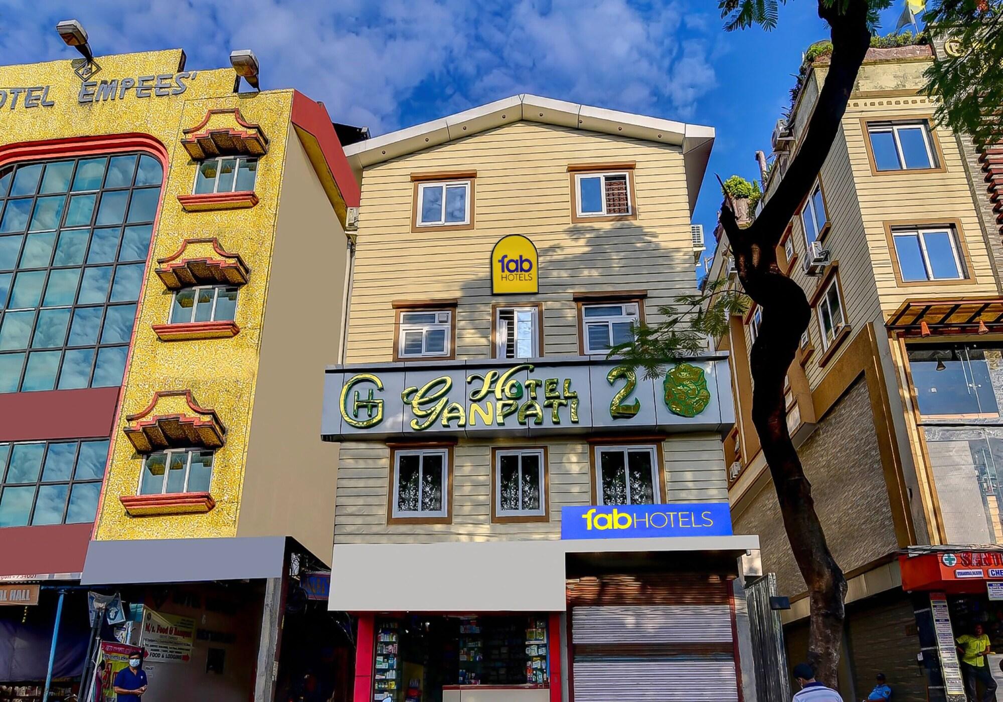 Varios Fabhotel Ganpati 2
