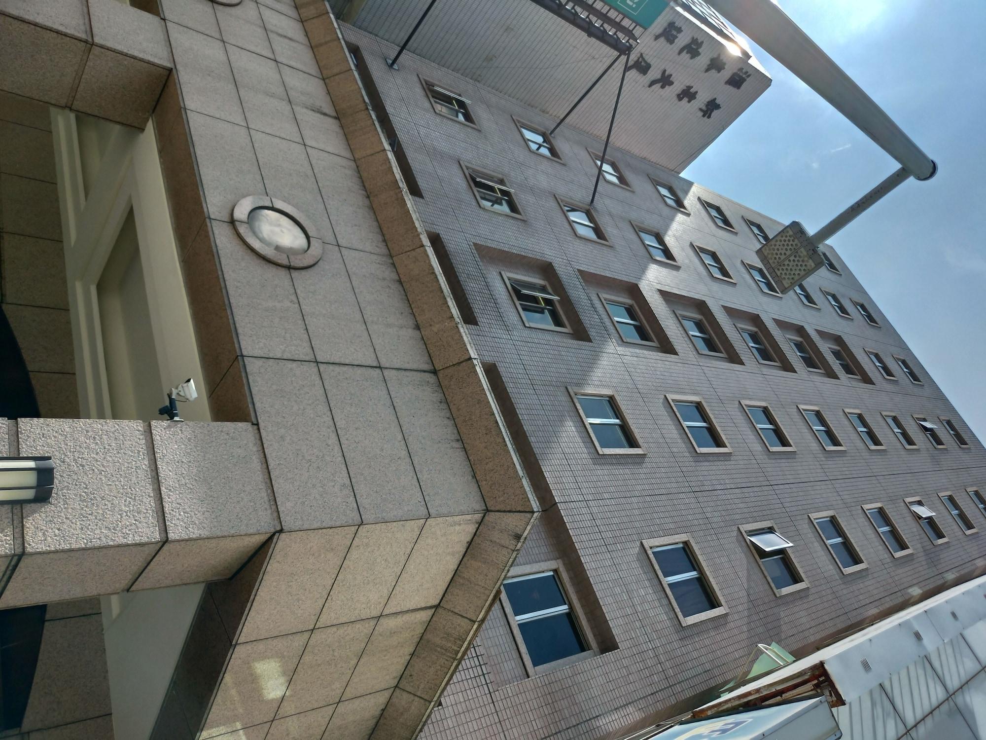 Vista Exterior Hej Taipei Arena Hotel
