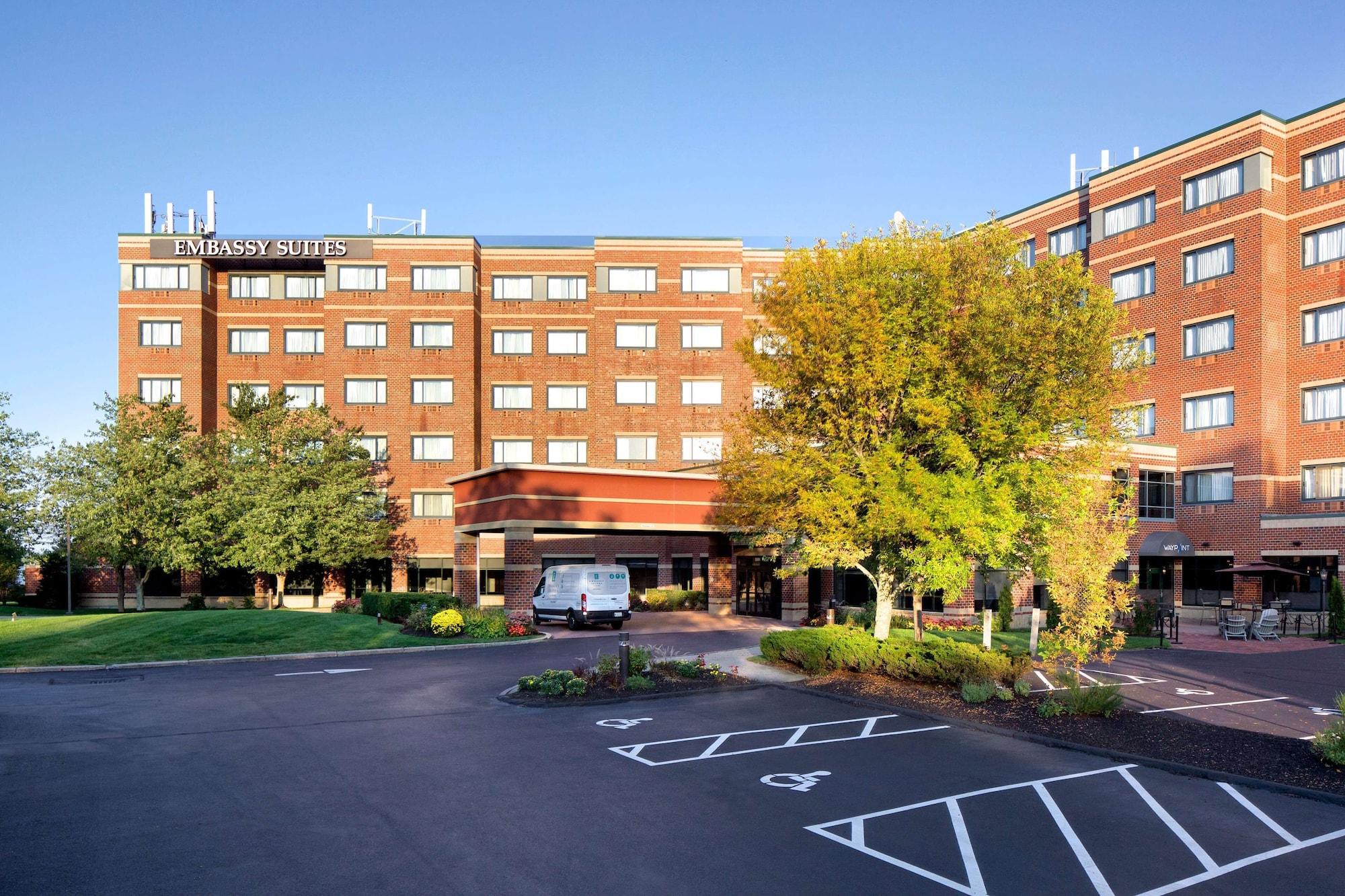 Vista Exterior Embassy Suites by Hilton Portland Maine