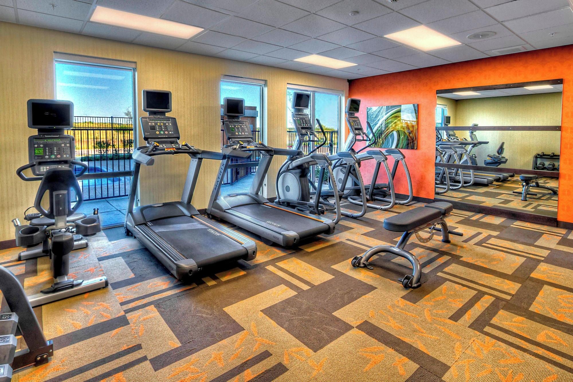 Gimnasio Courtyard San Marcos