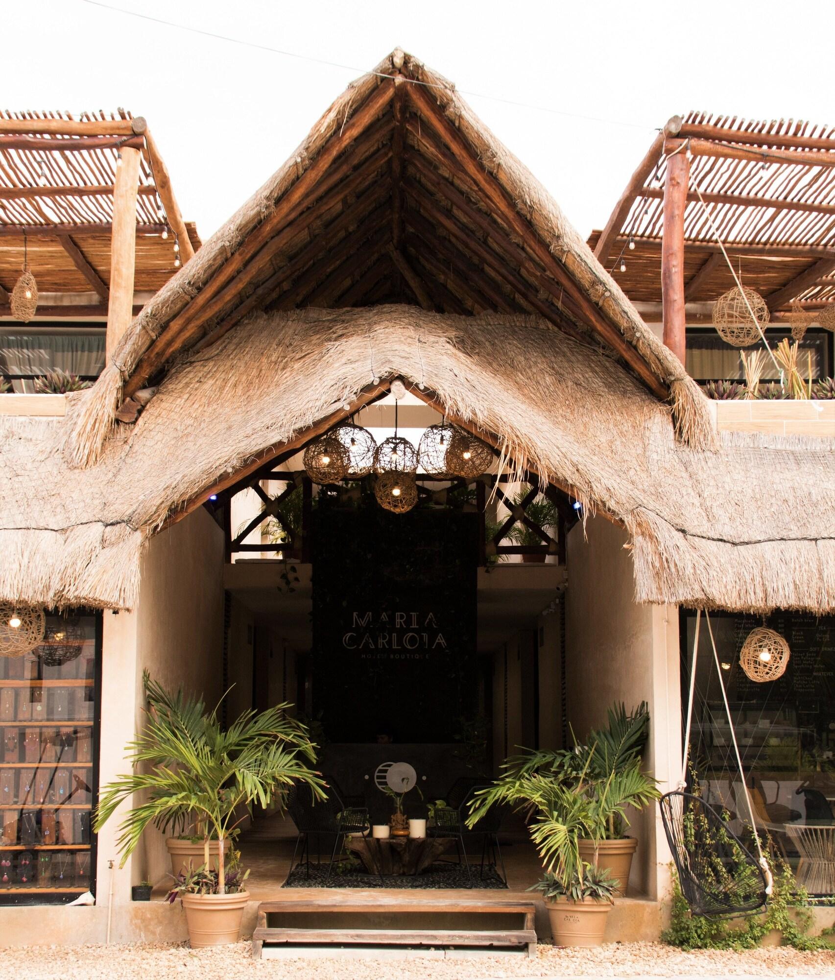 Vista Exterior Hotel Grandiosa