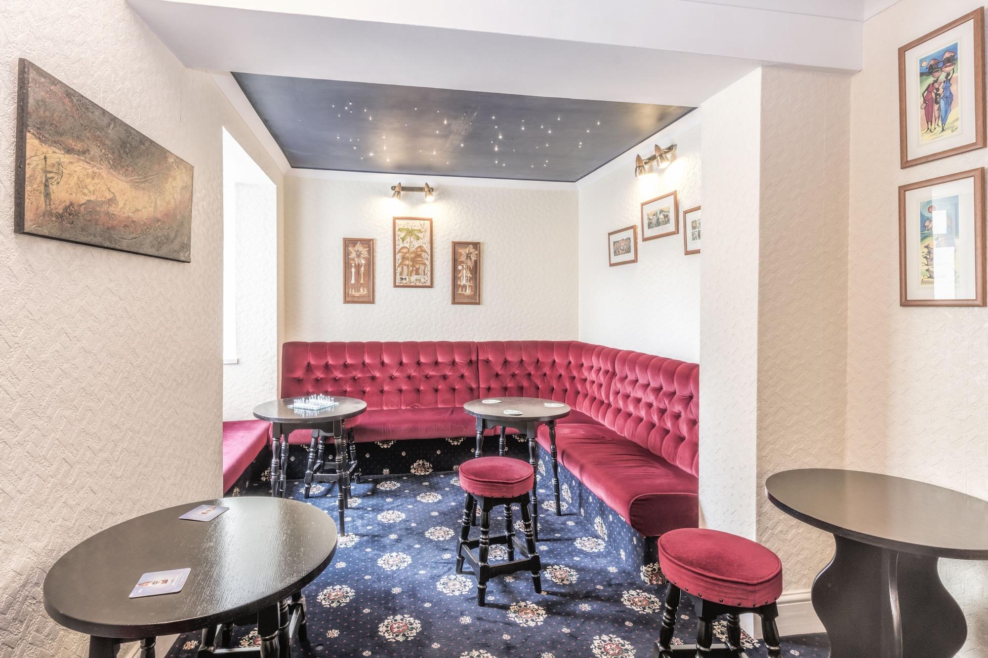 Bar/Salón Lindum Lodge