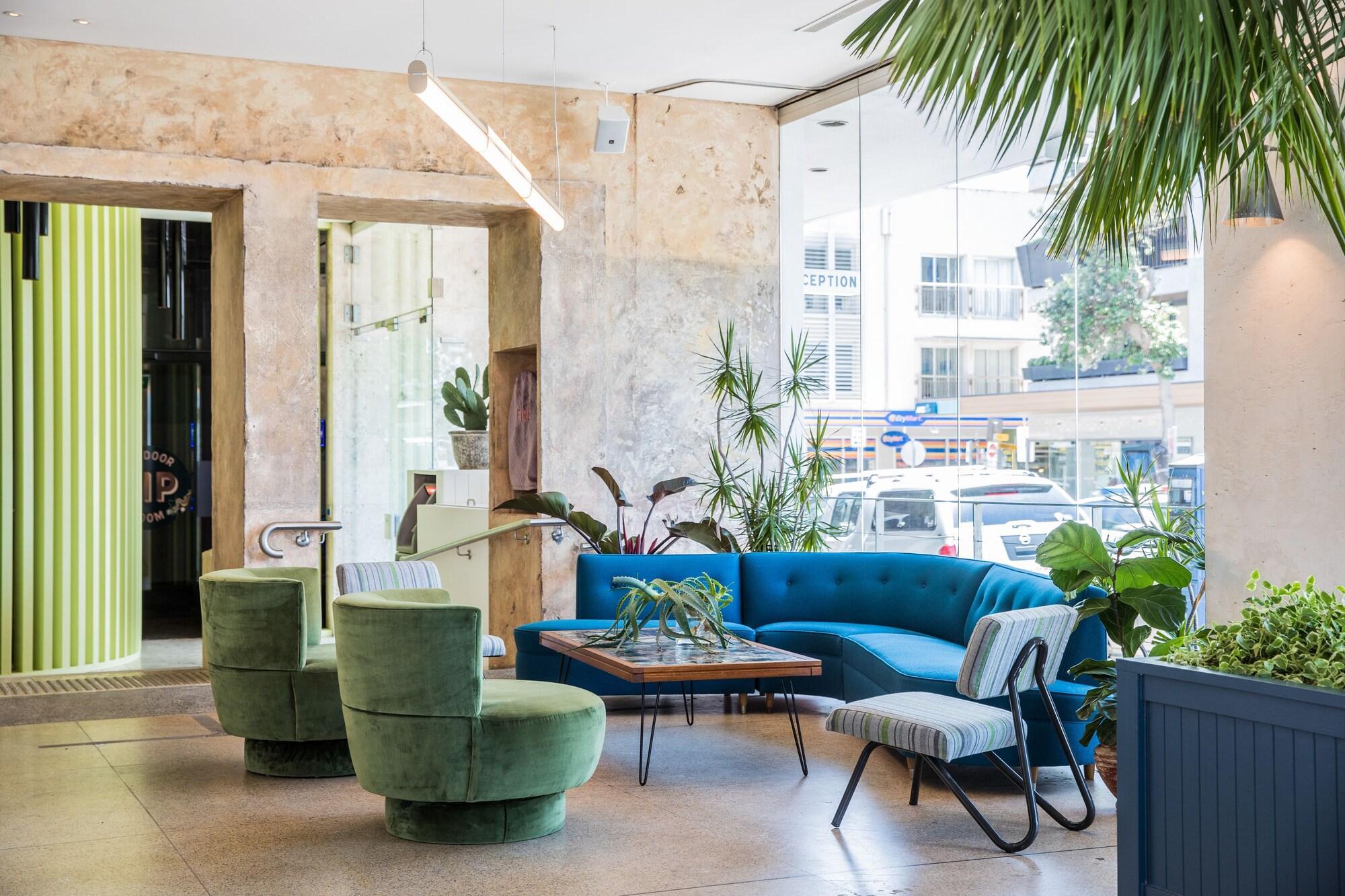 Vista Lobby Ravesi's Sydney