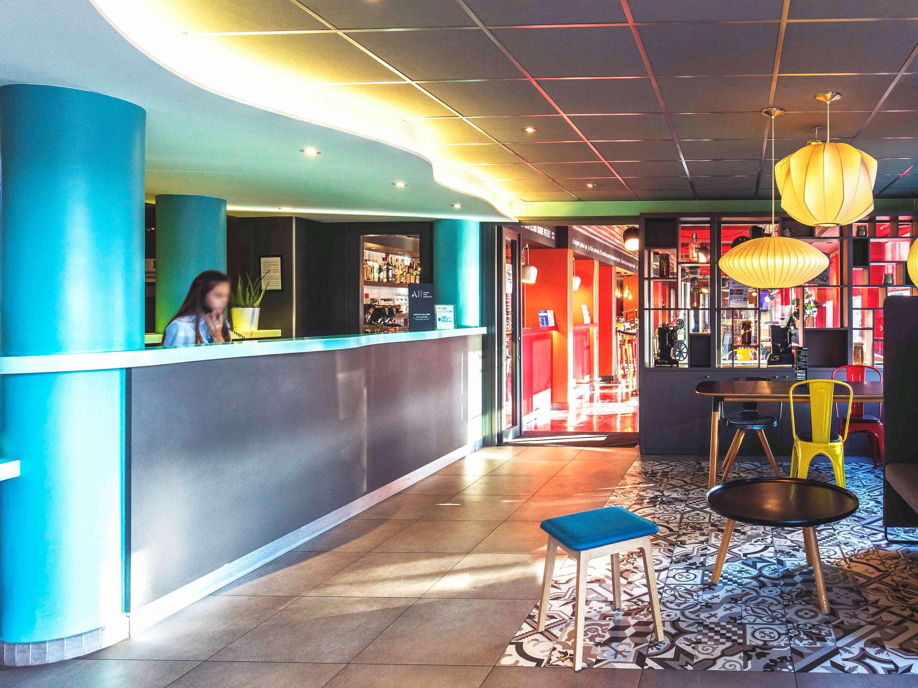 Bar/Salón ibis Styles Lyon Confluence