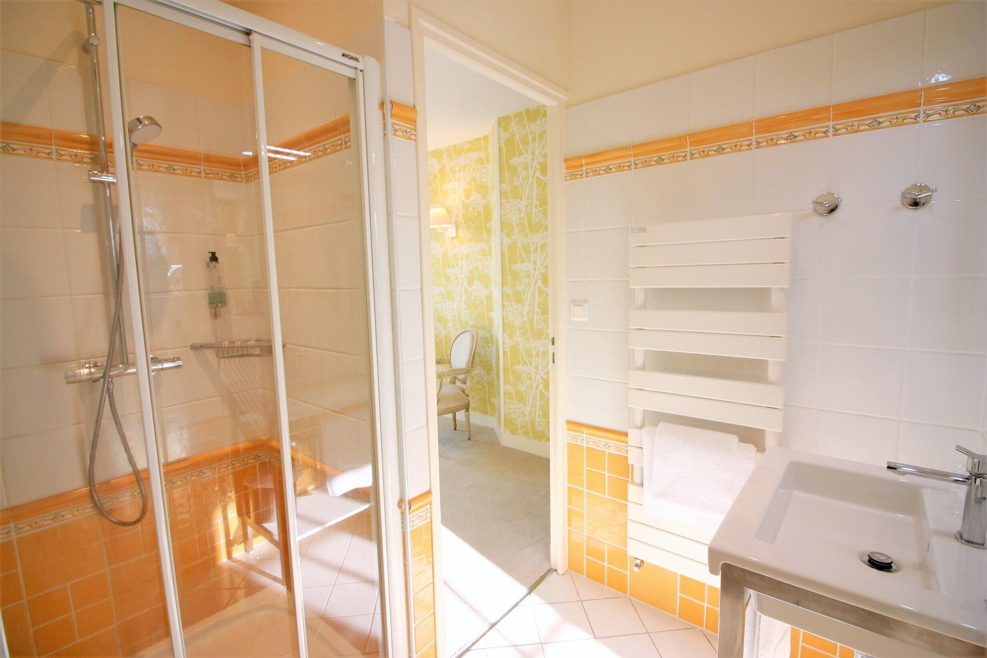 Equipamiento de Habitación Hotel du Tribunal