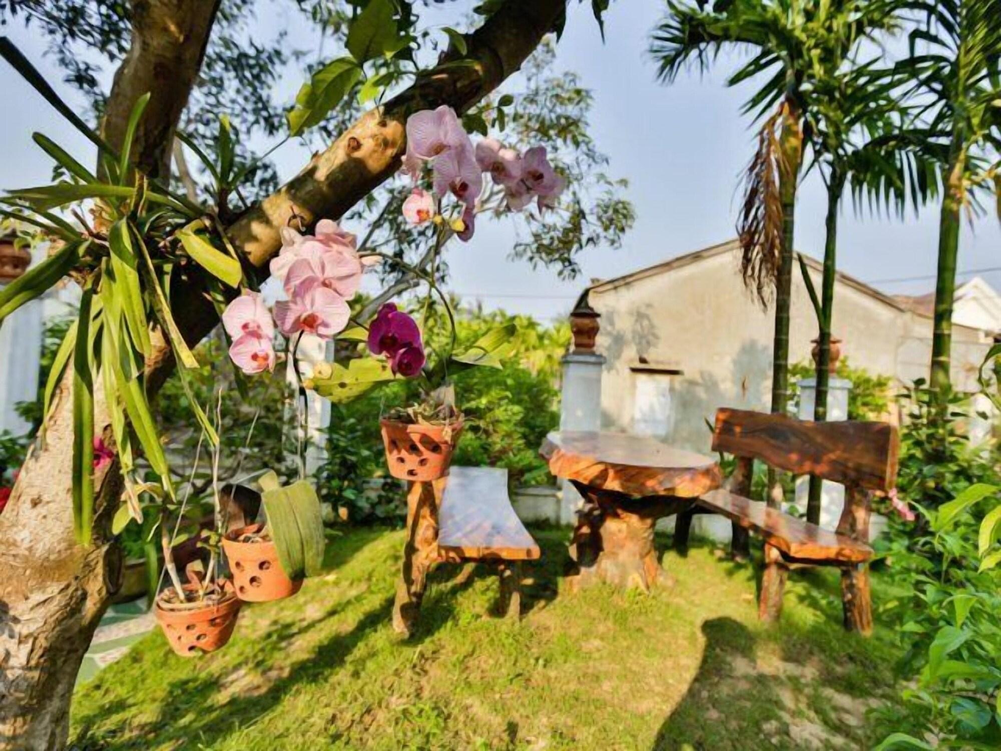 Varios Strawberry Garden Homestay