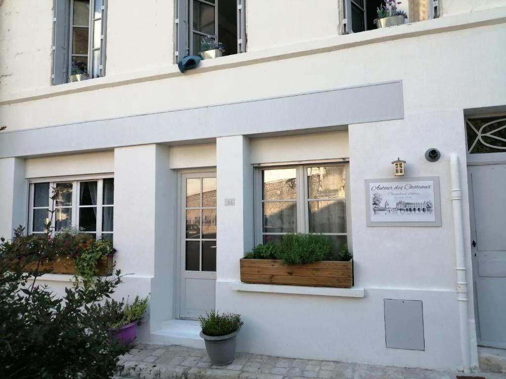 Vista Exterior Autour Des Châteaux