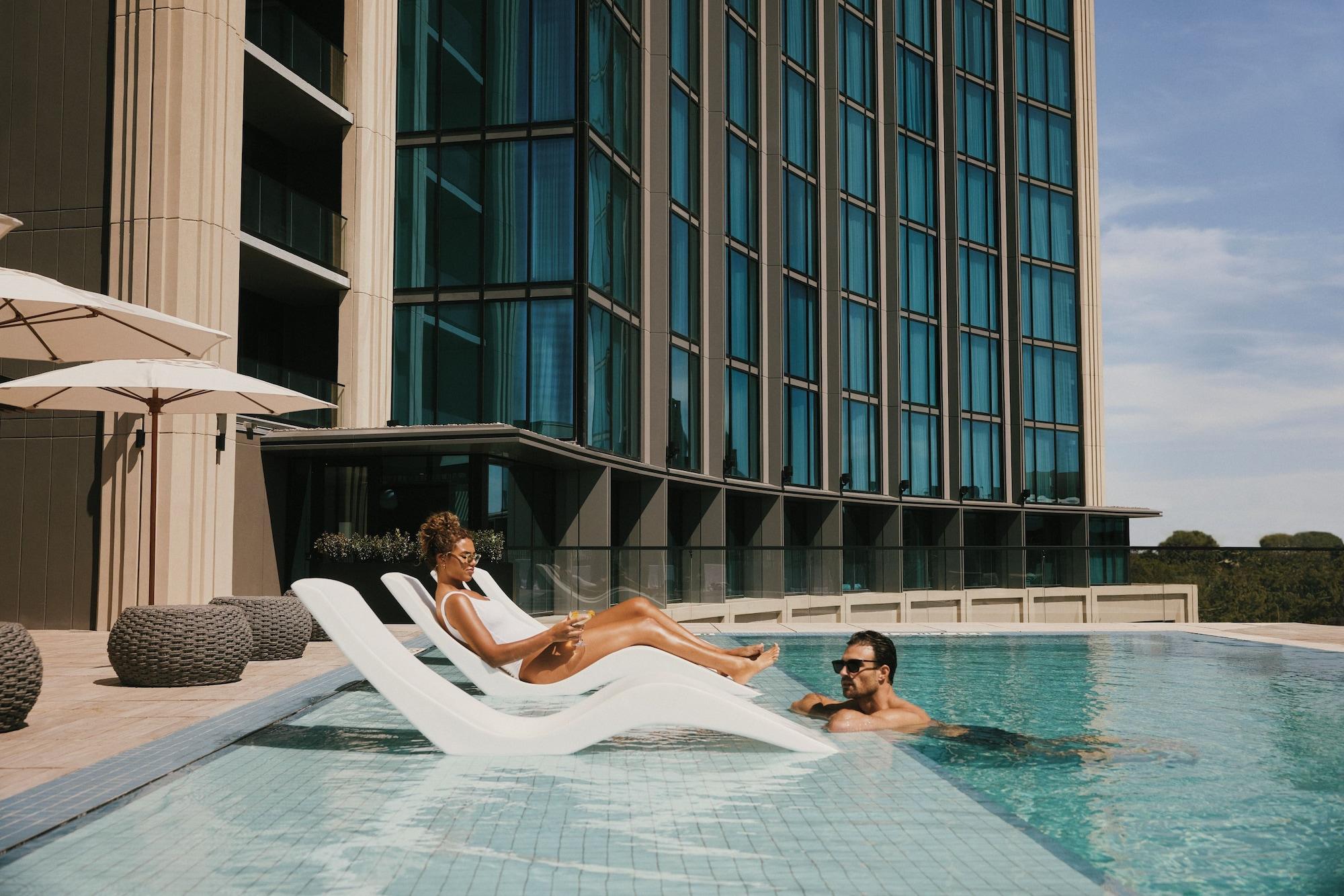 Spa The Monarch San Antonio, Curio Collection By Hilton