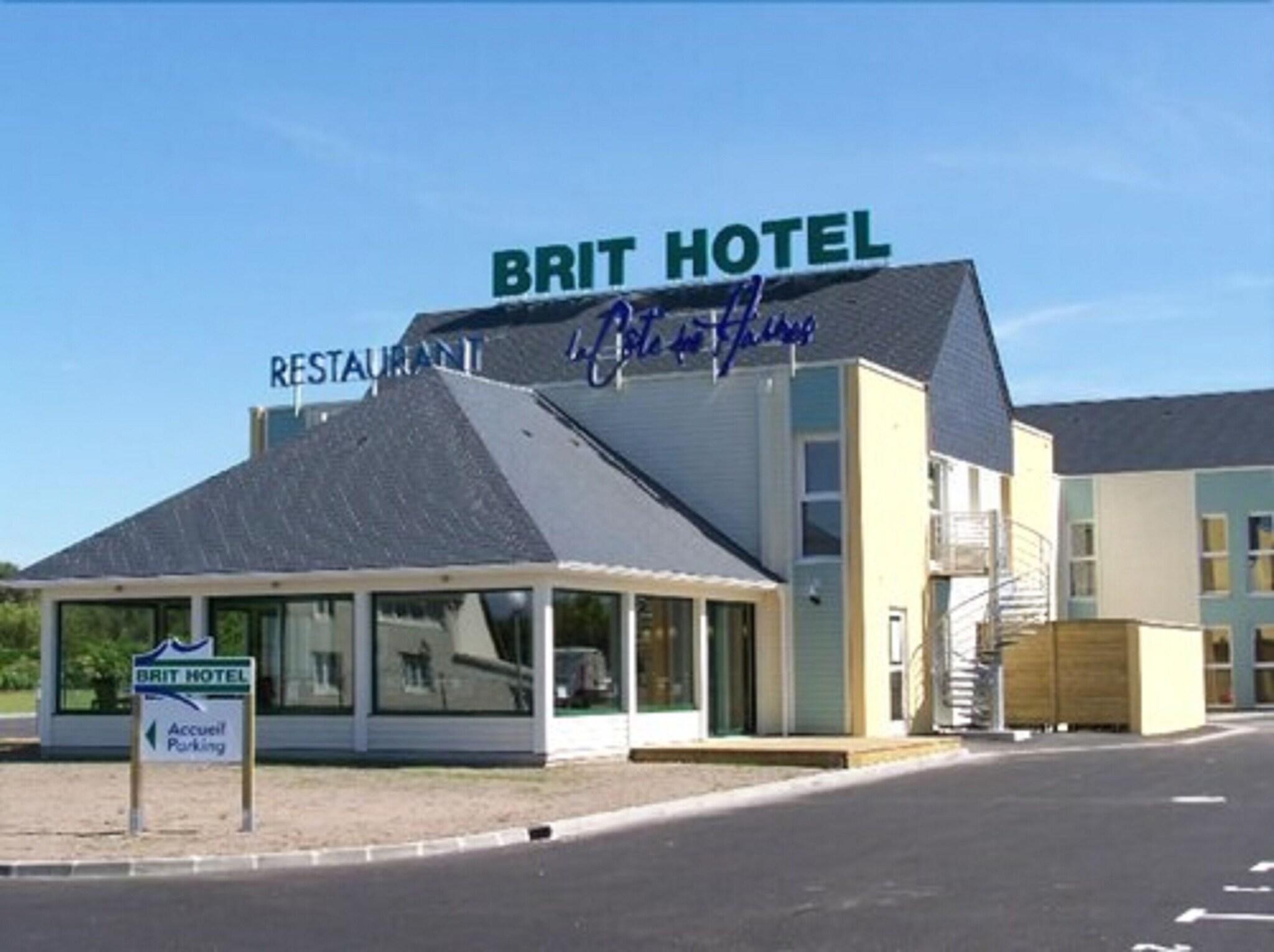 Vista Exterior Brit Hotel La Cote Des Havres