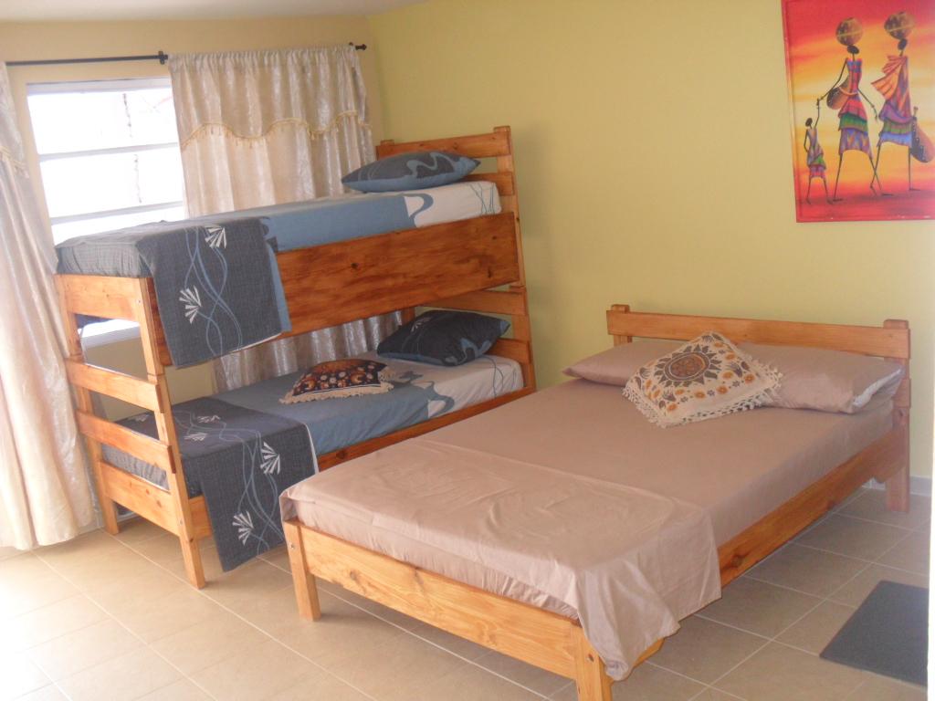 Set de Habitación Hostal Sarie Bay Inn