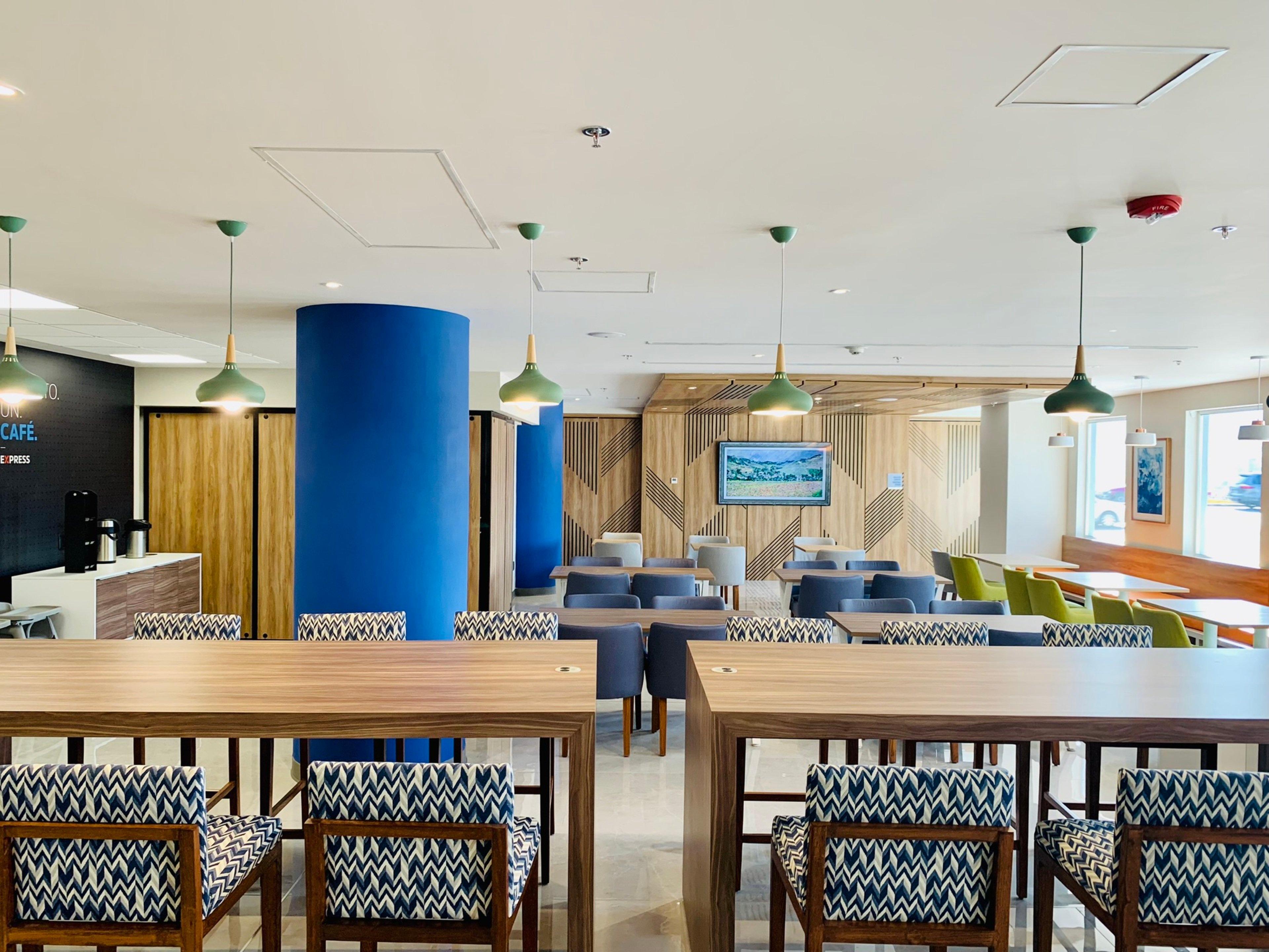 Restaurant Holiday Inn Express Guadalajara Vallarta Poniente