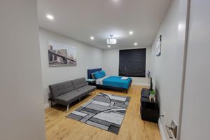 Alquiler Vacacional - Glorious Five Bedroom and Bathroom With Washer and Dryer in Brooklyn Newyork