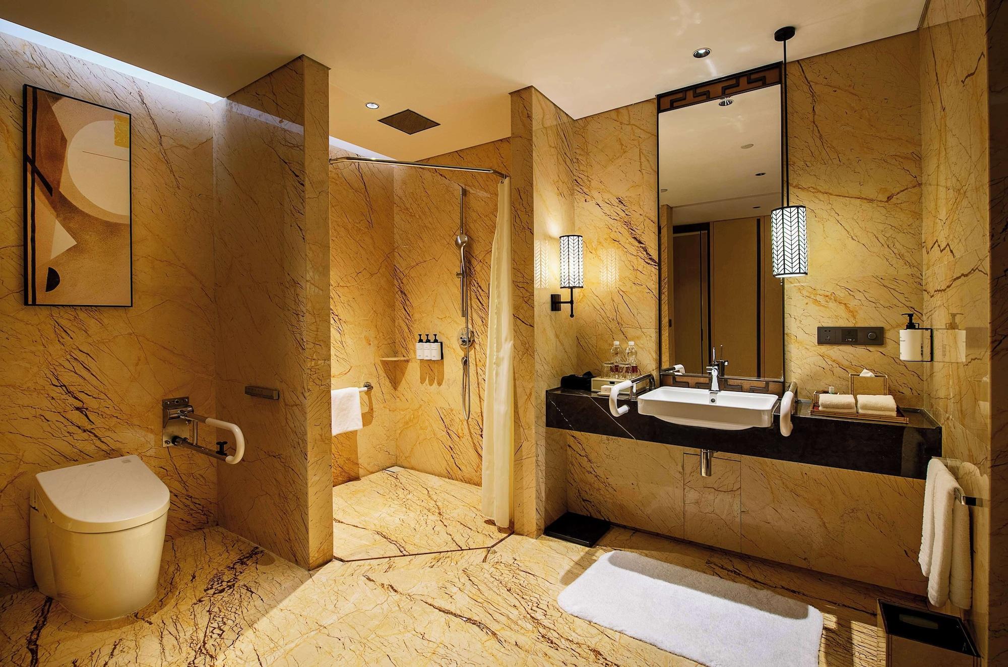 Equipamiento de Habitación Conrad Tianjin