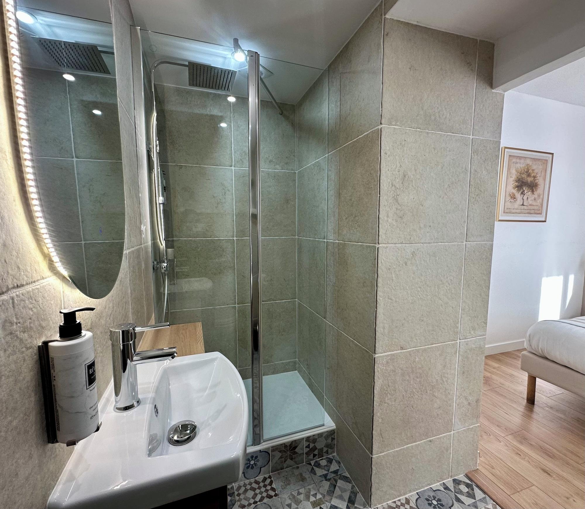 Equipamiento de Habitación Le Clos du Dramont