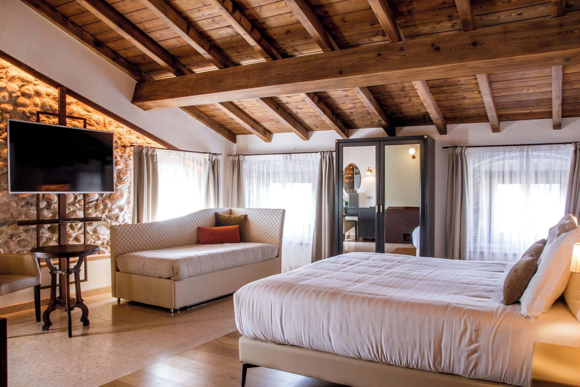 Habitación Corte Regia Relais