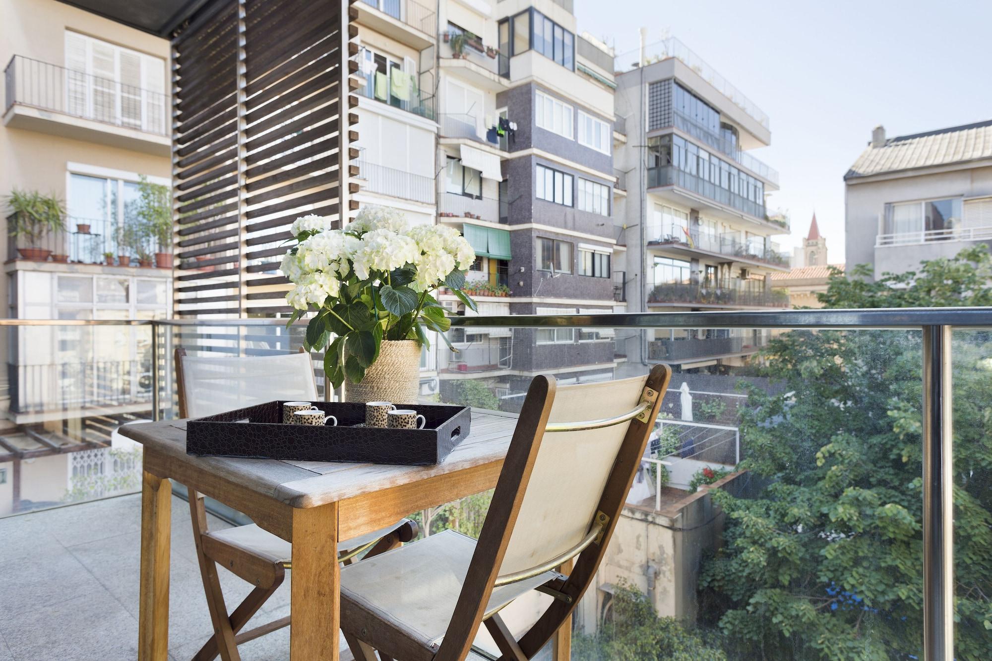 Vista Exterior My Space Barcelona Executive Apartments Center