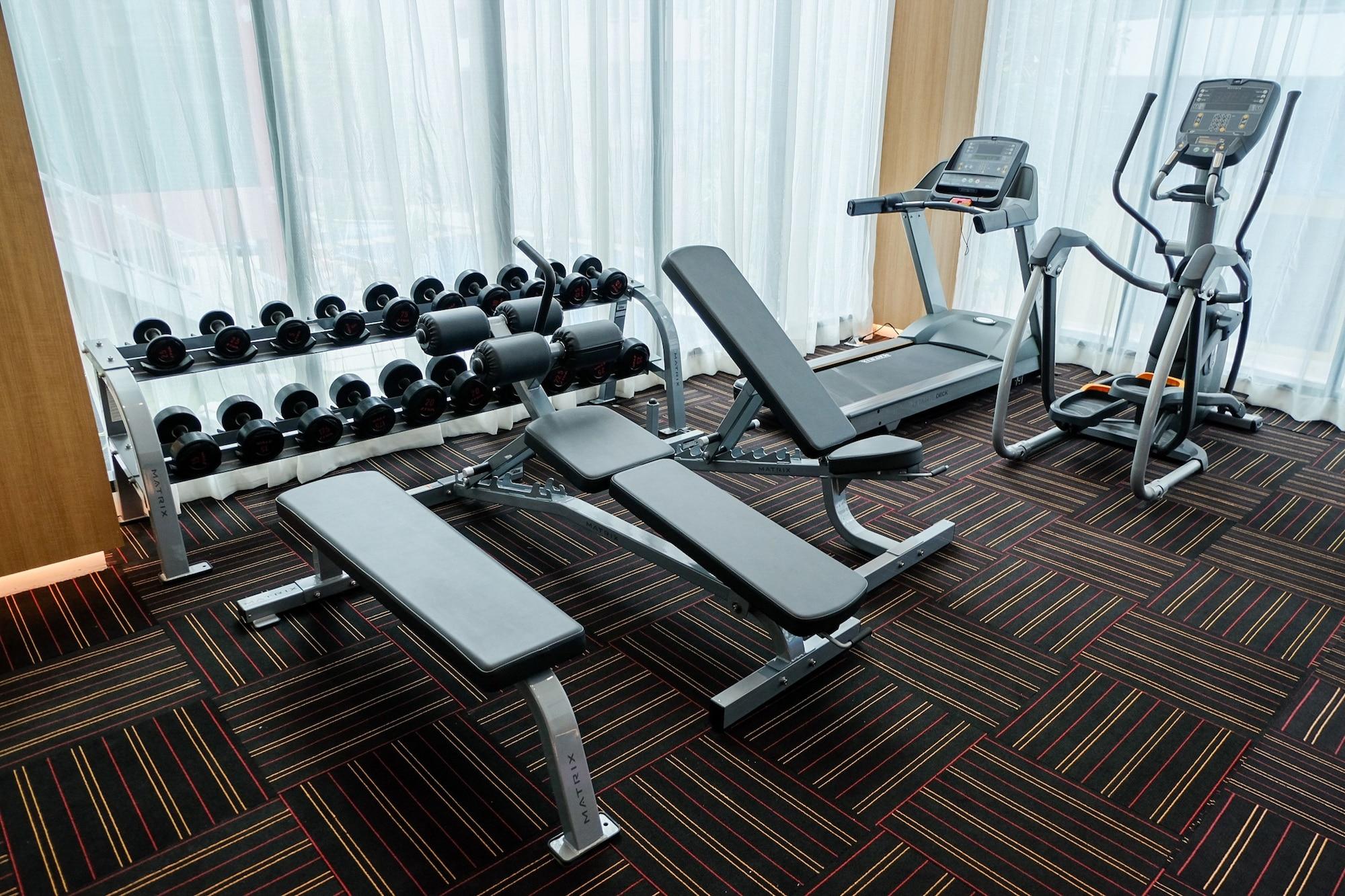 Gimnasio Citrus Grande Hotel Pattaya by Compass Hospitality