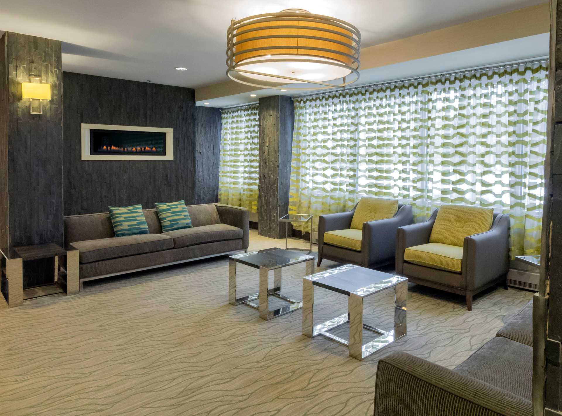 Vista Lobby Holiday Inn Niagara Falls State Park Entry by IHG