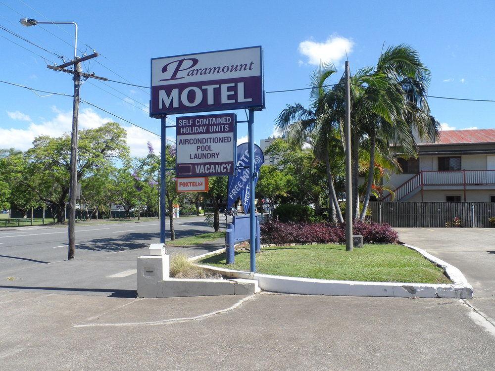 Vista Exterior Paramount Motel