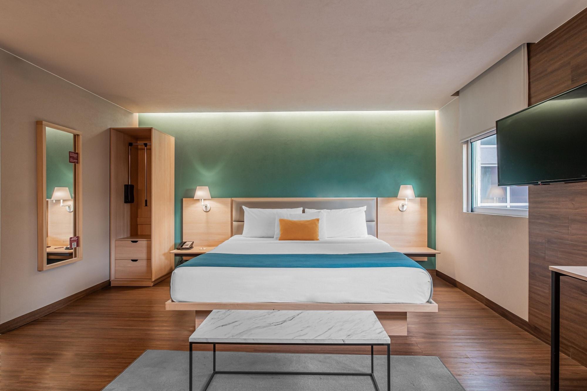 Habitación City Express Suites by Marriott Querétaro