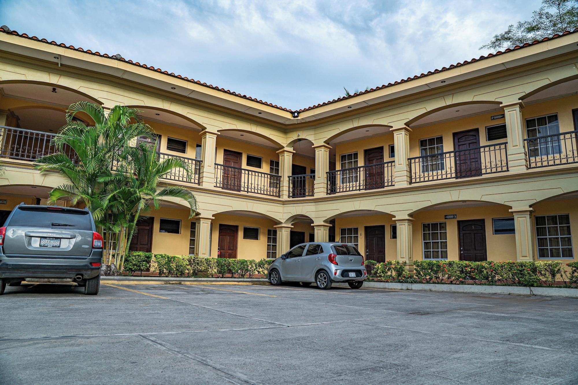 Vista Exterior Hotel Florencia San Miguel