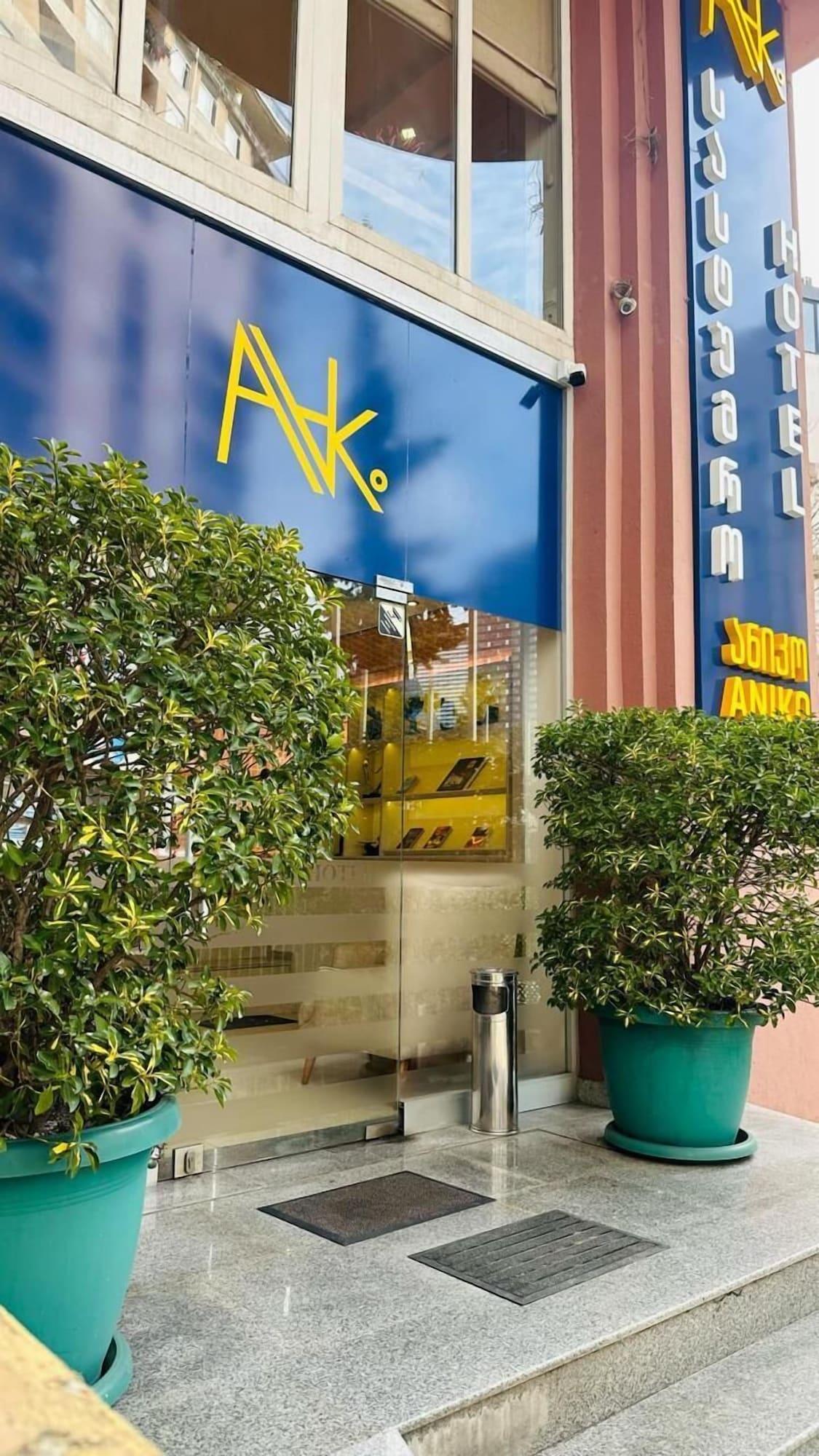 Vista Exterior Aniko Hotel