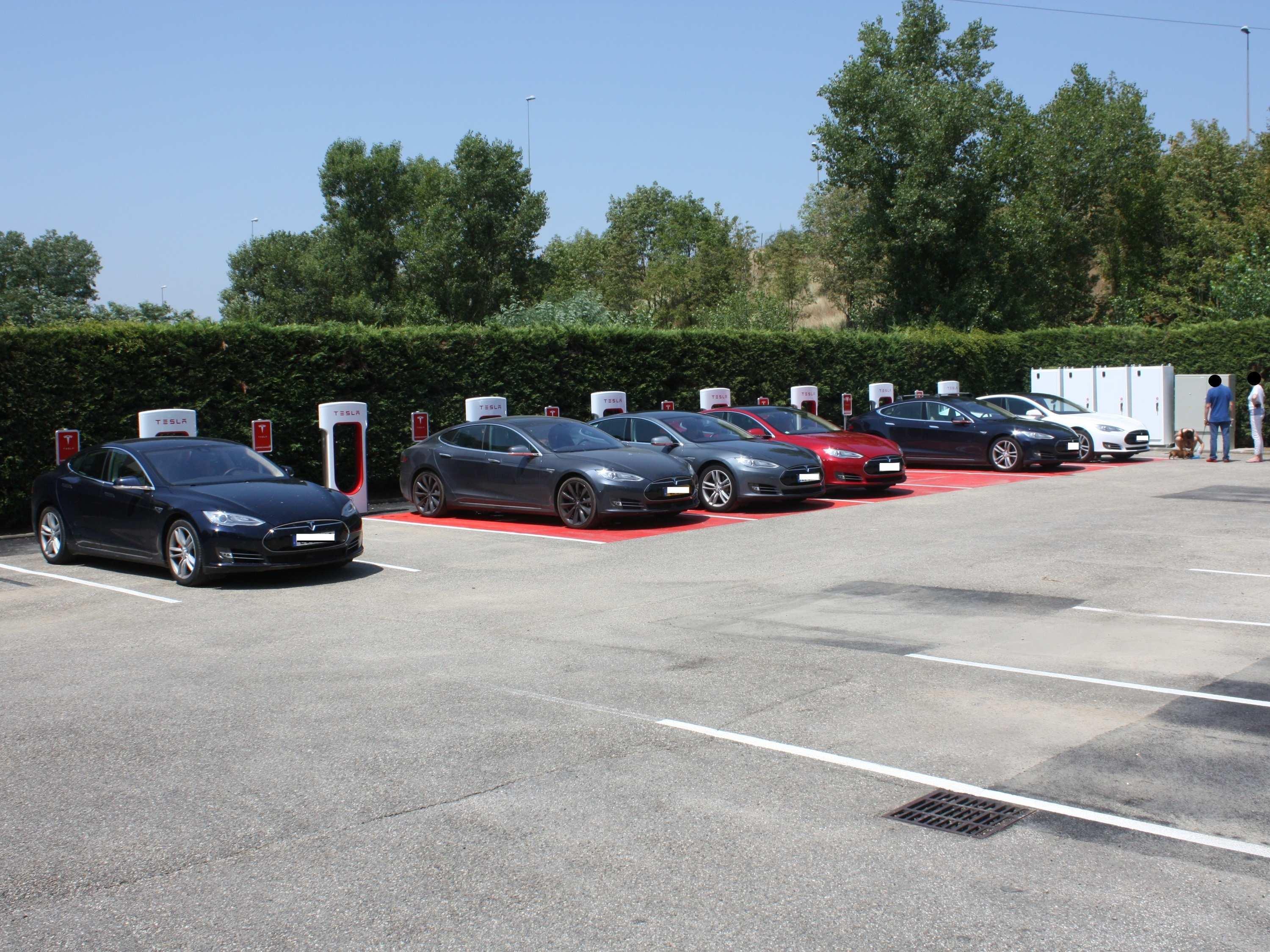 Vista Exterior ibis Lyon Sud Chasse Sur Rhone