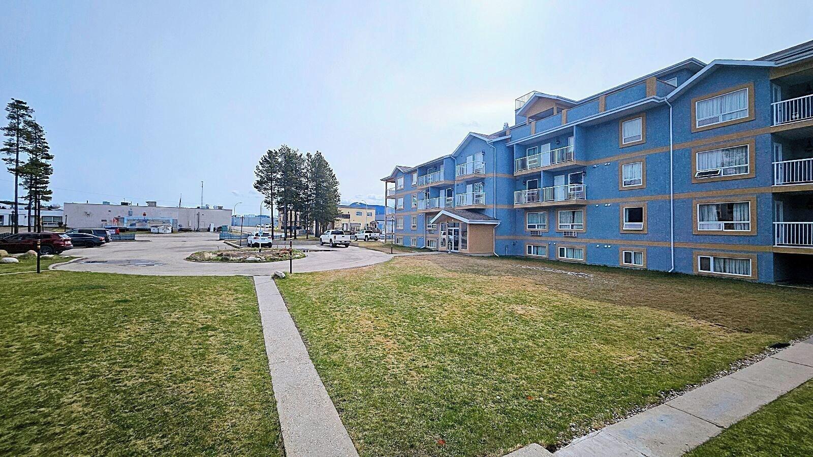 Vista Exterior Misty Mountain Inn and Suites