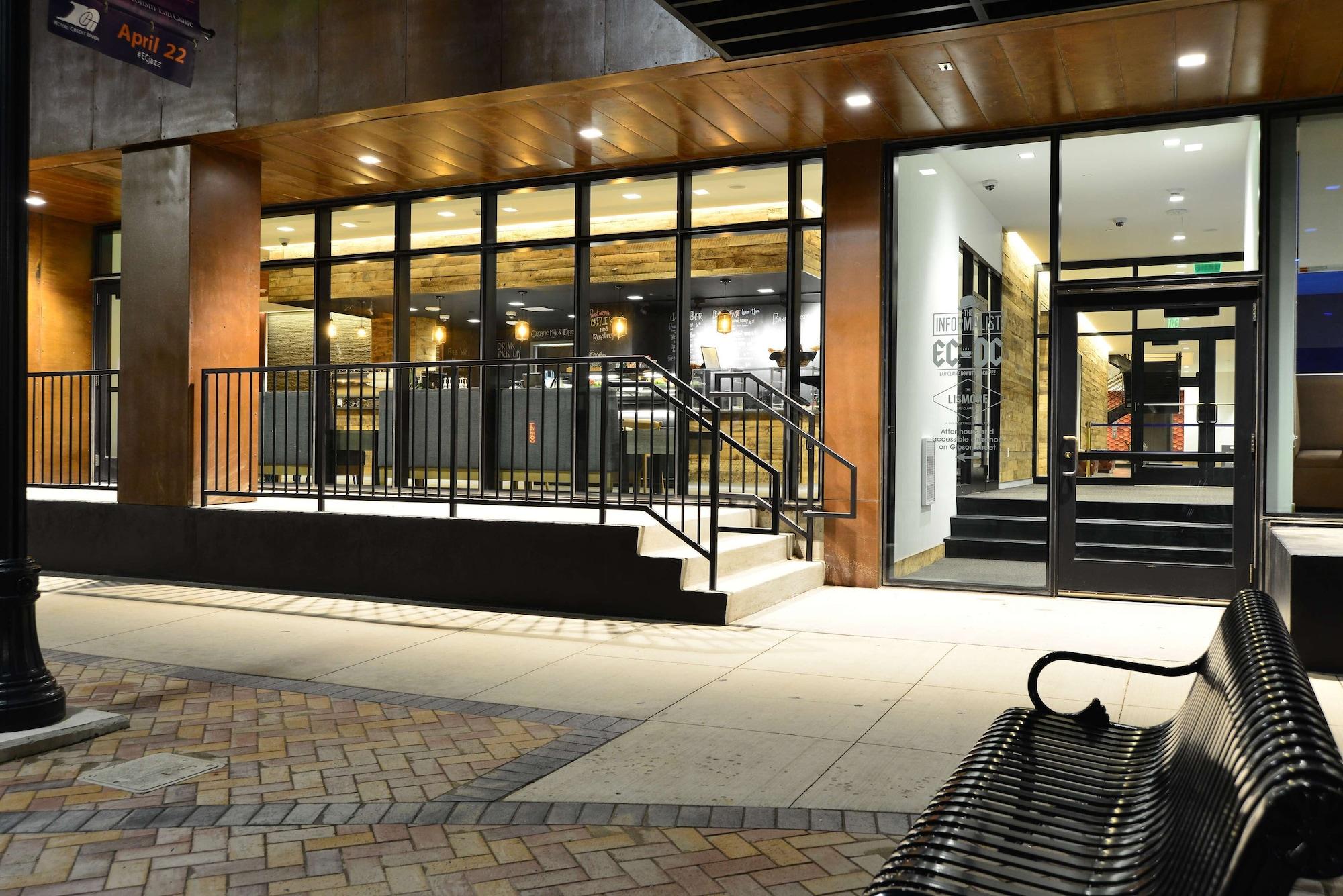 Vista Exterior The Lismore Eau Claire - a DoubleTree by Hilton