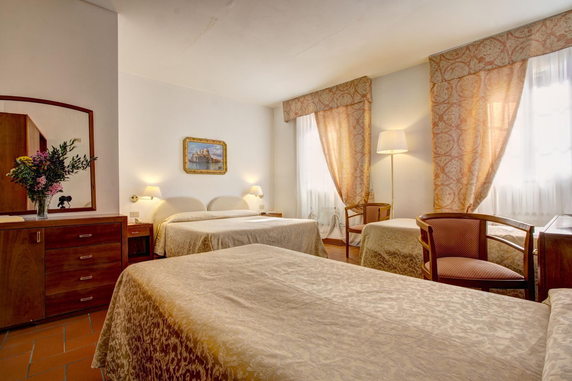 Set de Habitación Hotel San Lino