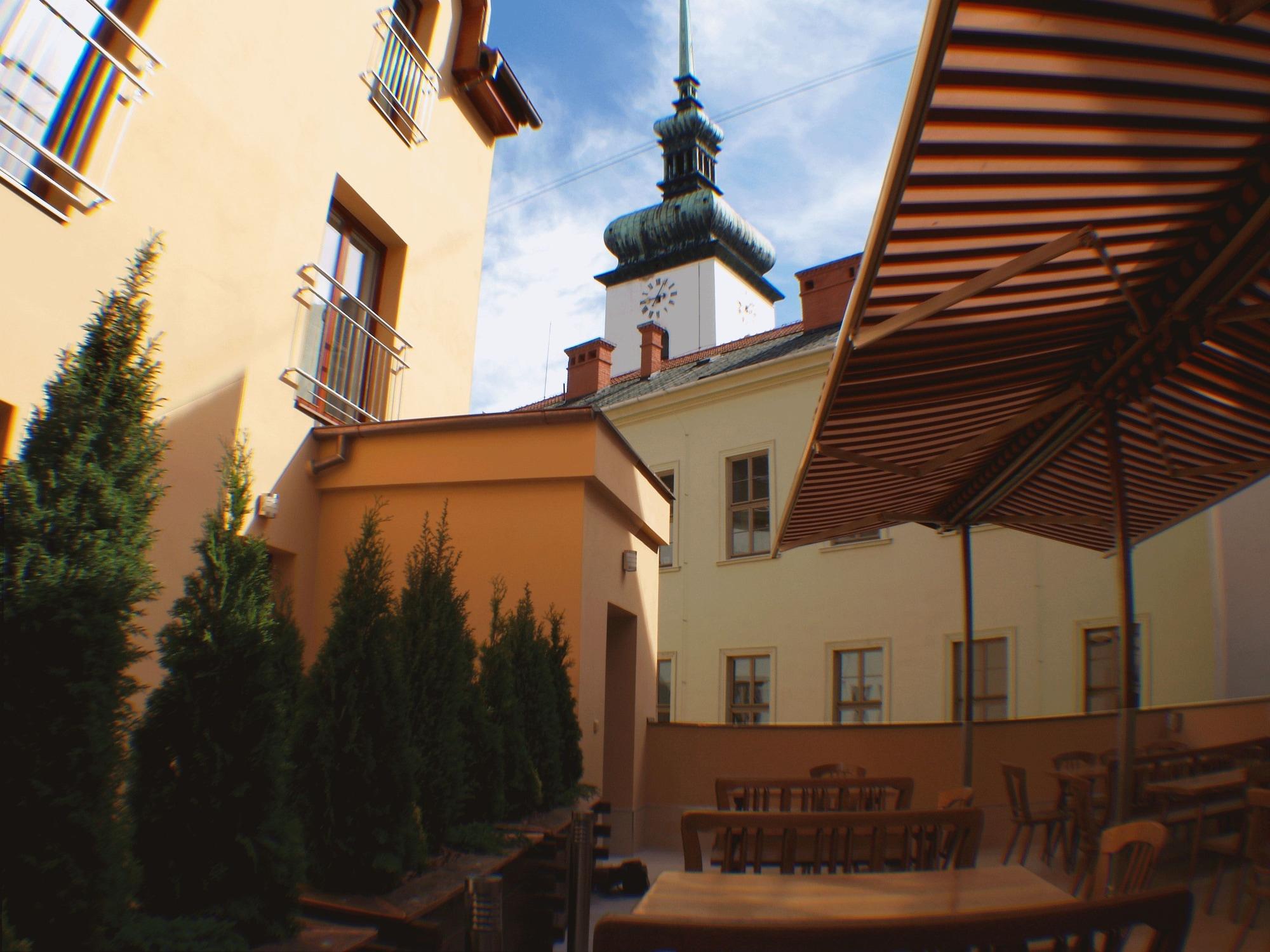 Vista Exterior Hotel Pegas Brno