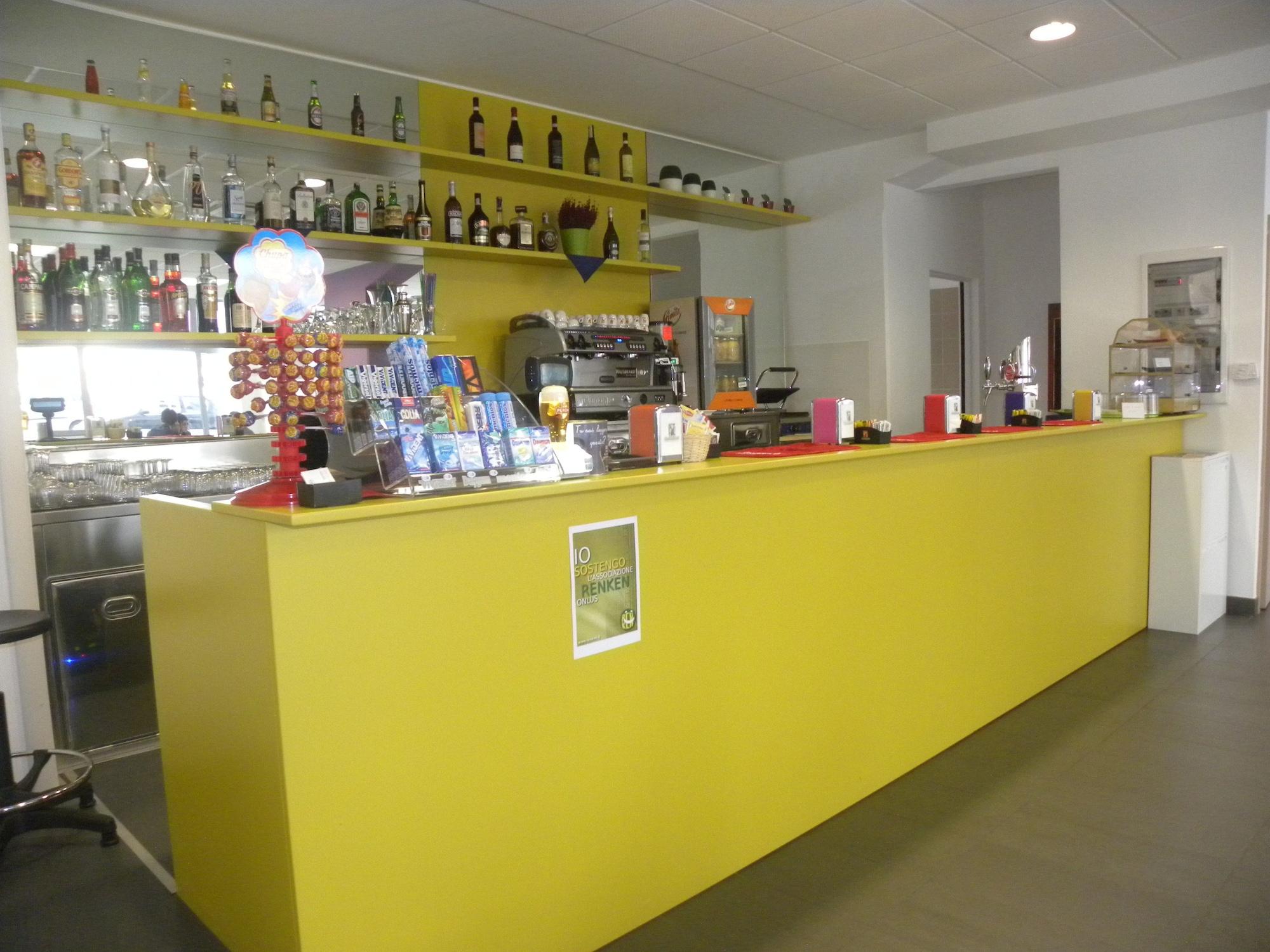 Bar/Salón Hotel Sharing