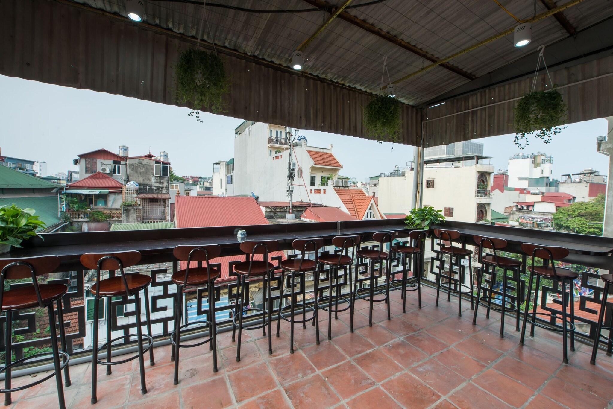 Varios Gecko Hotel