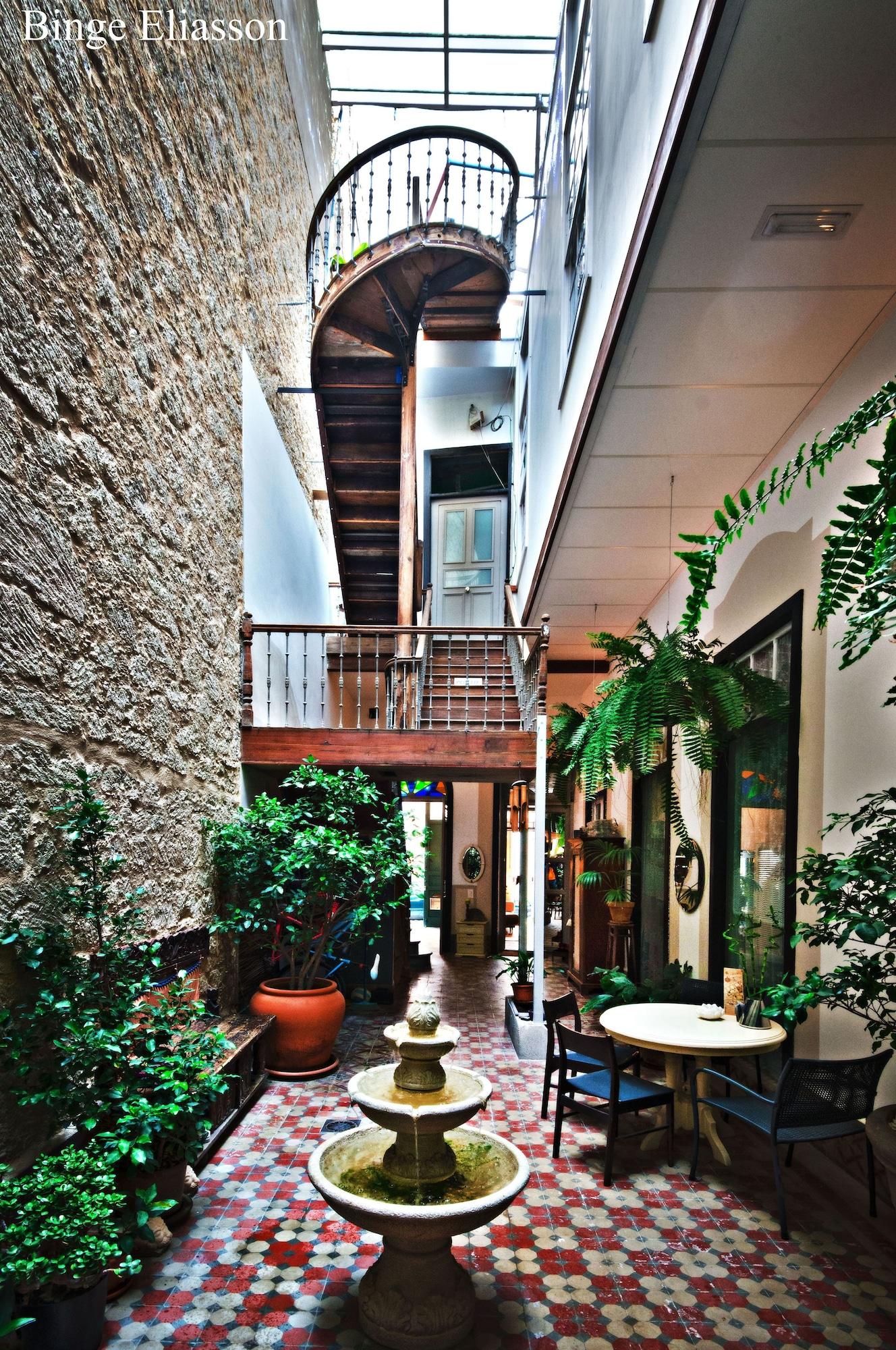 Vista Lobby Old Chocolate Factory+