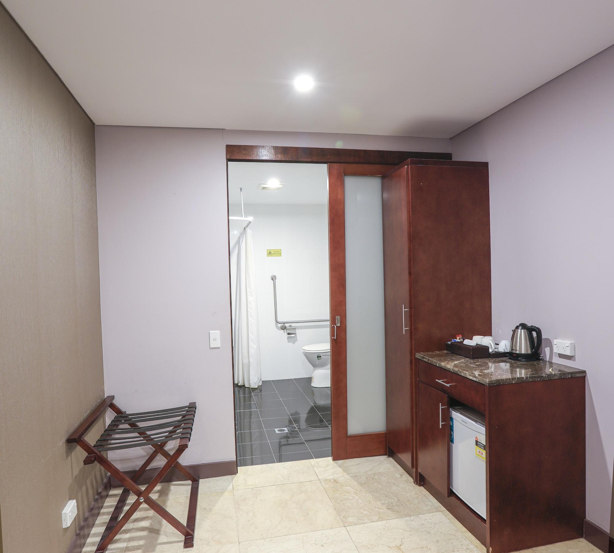 Equipamiento de Habitación Megaboom City Hotel