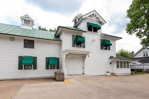 Alojamiento - Carriage House B&B