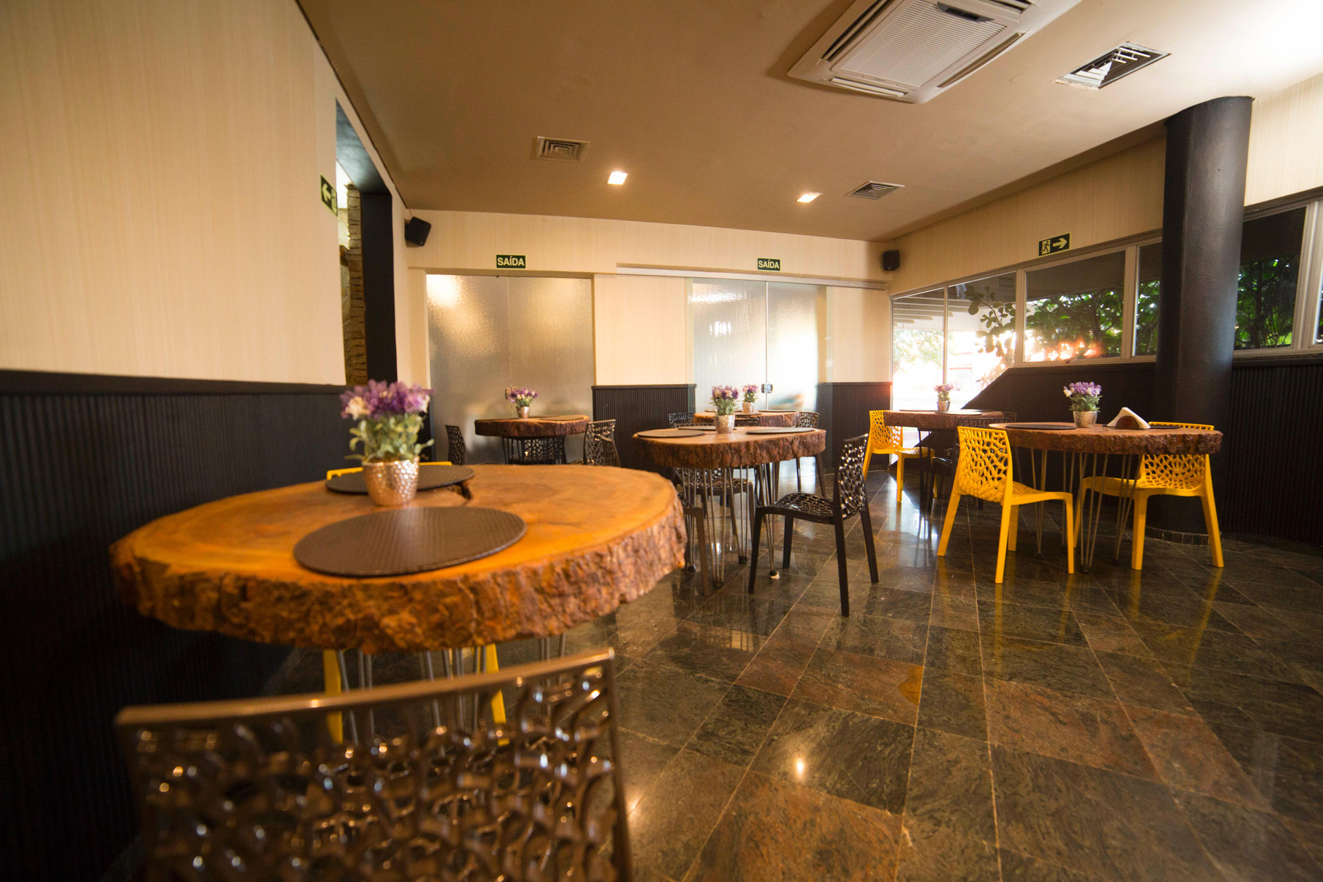 Bar/lounge Sumatra Hotel