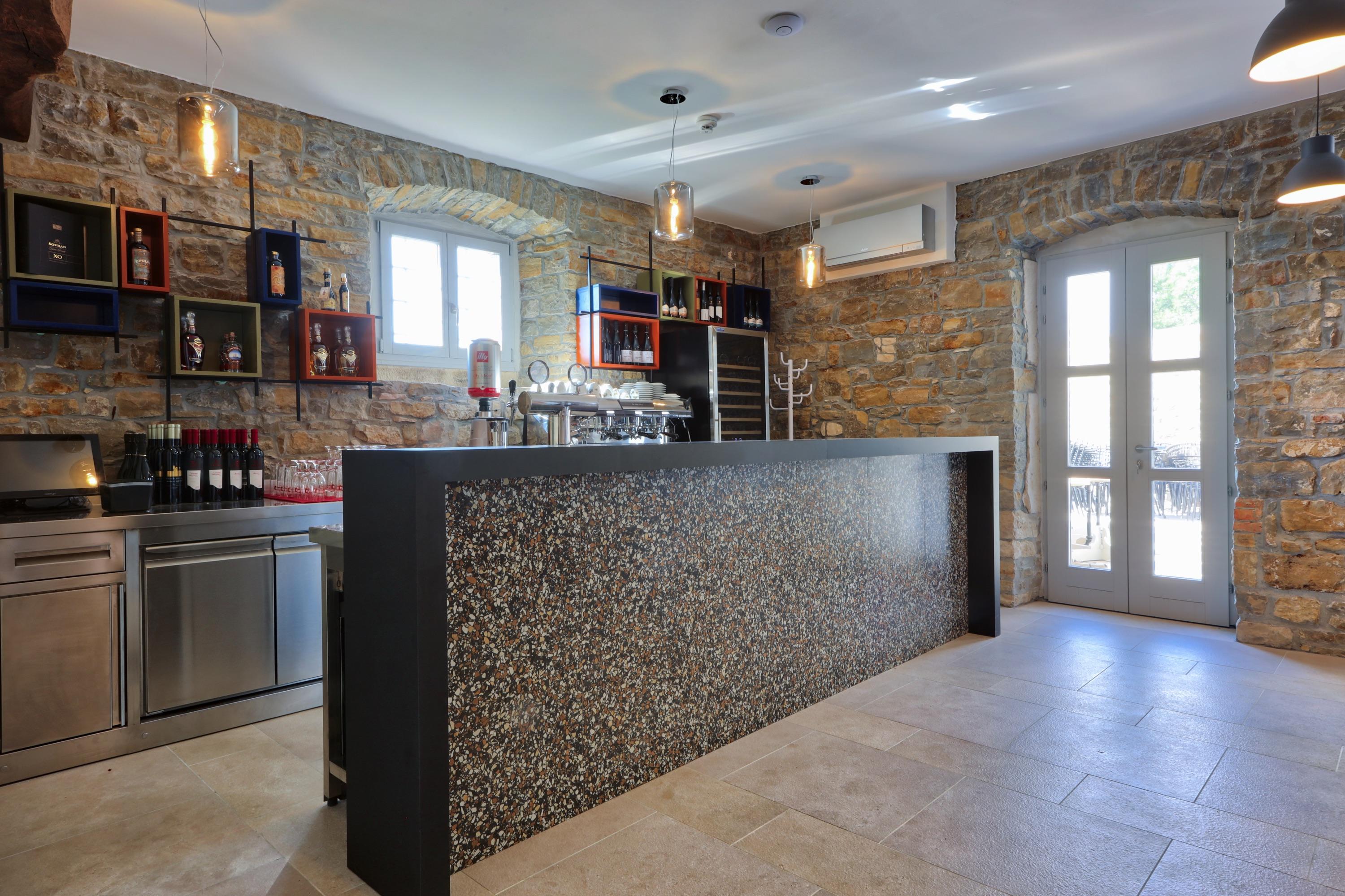 Bar/Salón B&B Artegnana 1798