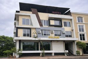 Alojamiento - The Golden Wings Hotel