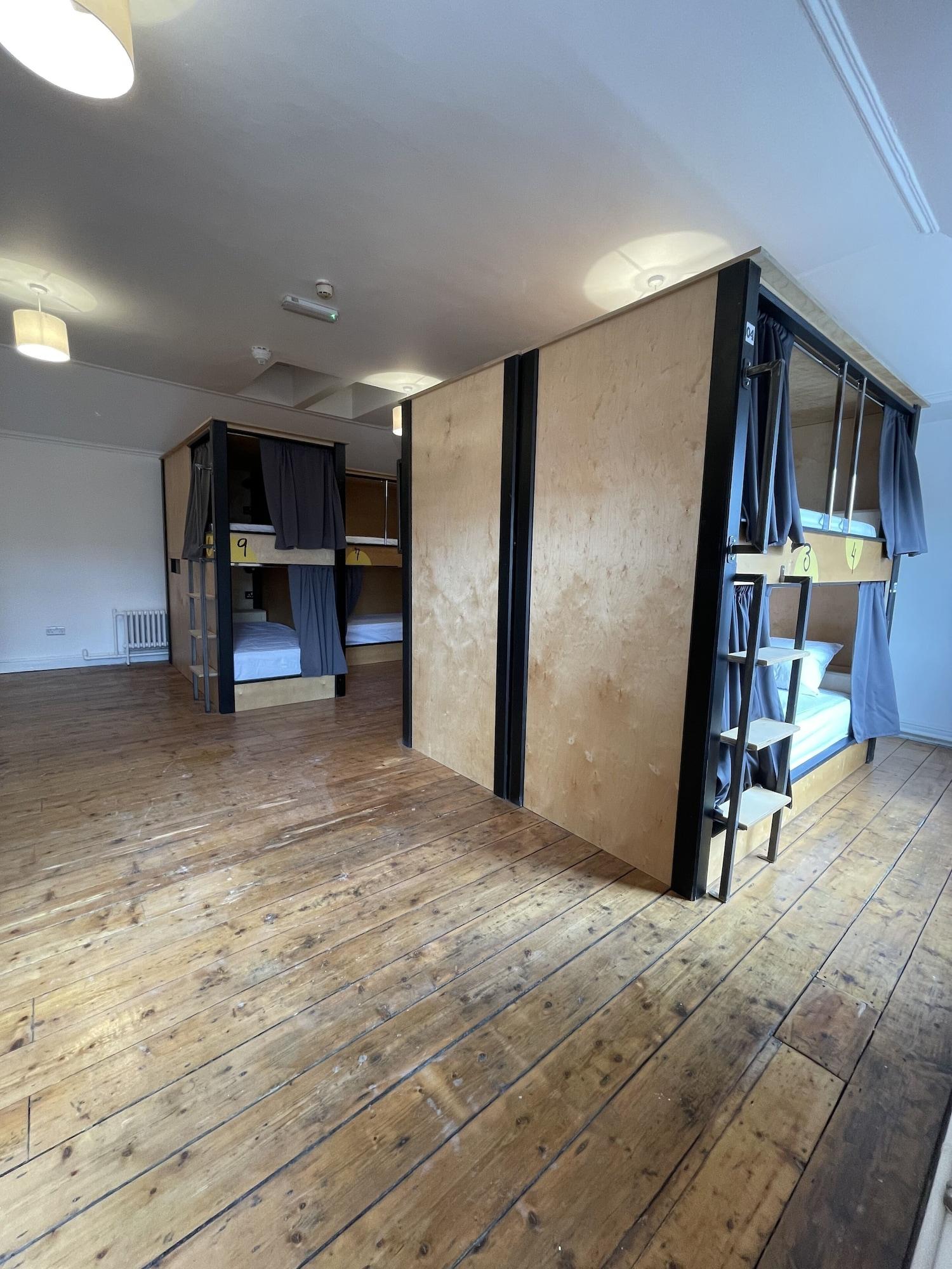 Habitación Leevin Hostel George
